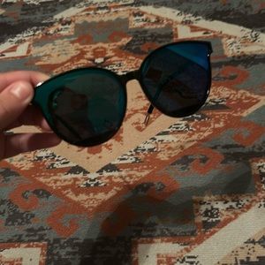 Women’s sunglasses
